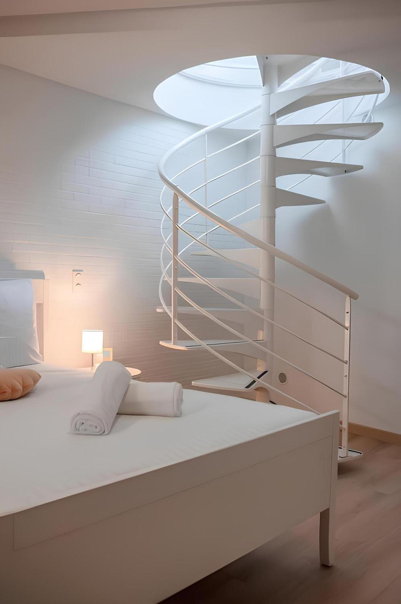 Cozy Appartement Plein Centre, Proche Gare/Plage Мантон Екстер'єр фото